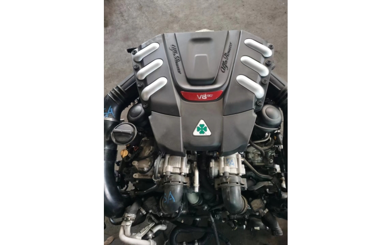 Alfa Romeo engine
