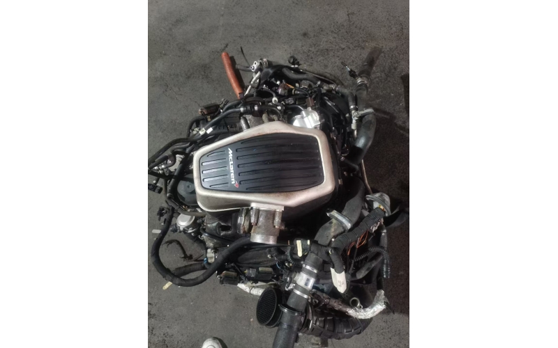 McLaren engine